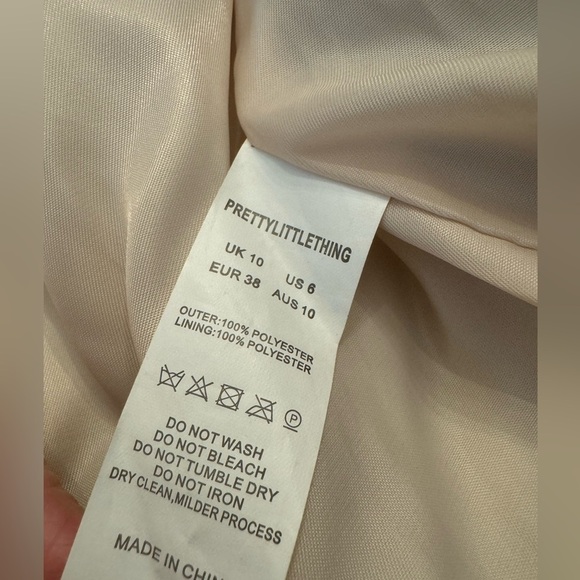 PrettyLittleThing Snake Print Puffer Jacket, sz 6 - Picture 7 of 8